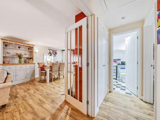 Flat for sale in Highweek, Bridford