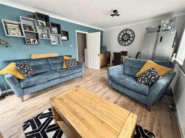 Flat for sale in Poole