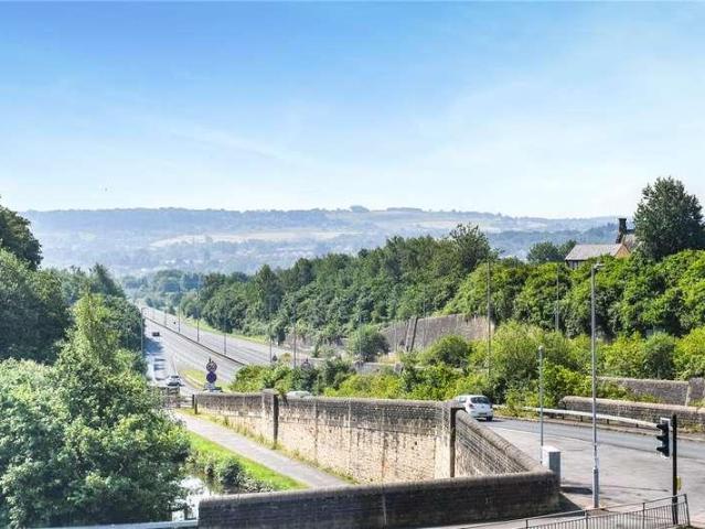 Flat for sale in Priestthorpe, Crossflatts