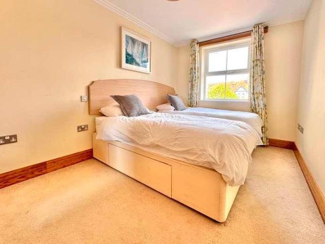 Flat for sale in Swanage, East Dorset