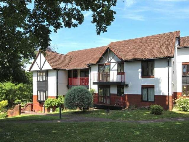Flat for sale in St John's, Woking
