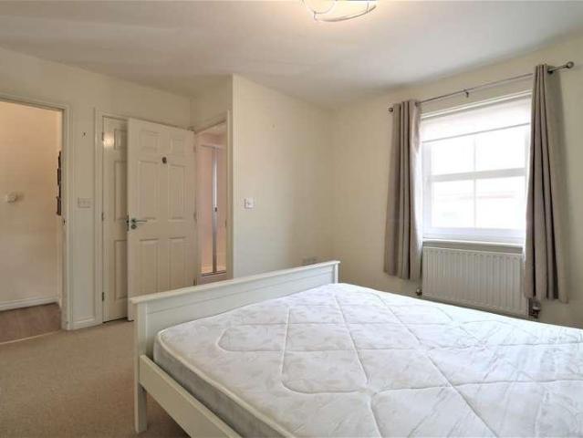 Flat for sale in Old Heath, Colchester