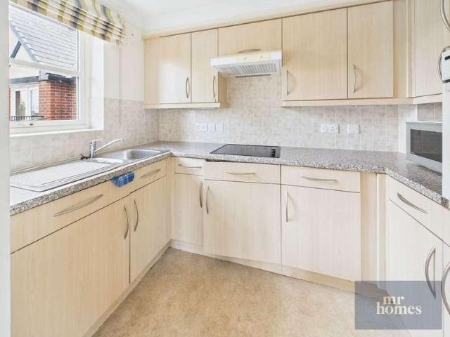 Flat for sale in Falcon Lodge, Wales