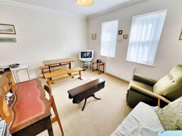 Flat for sale in West Cliff, Bournemouth