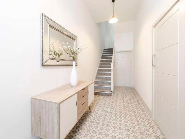 Flat for sale in Harlesden, Greater London