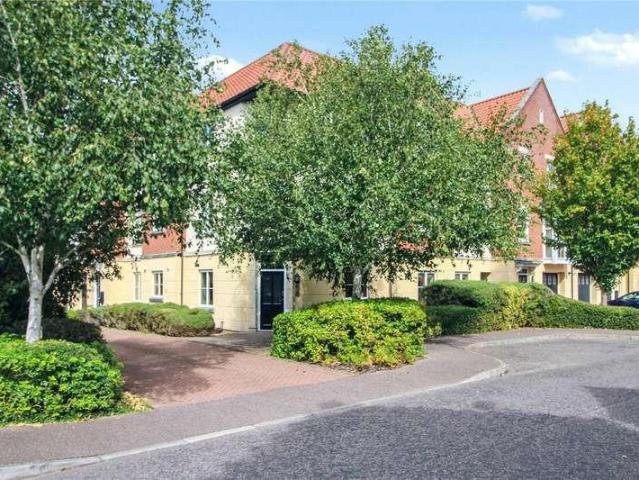 Flat for sale in Burgh St Peter, Norfolk