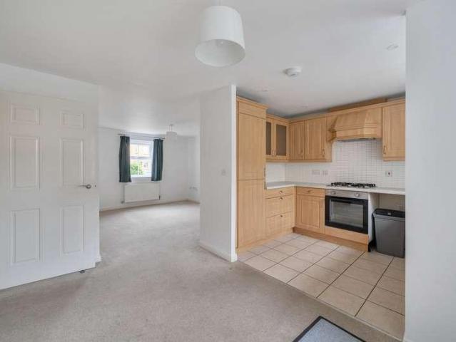 Flat for sale in Pamington, Gloucestershire