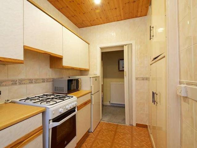 Flat for sale in Glasgow, Riddrie Knowes