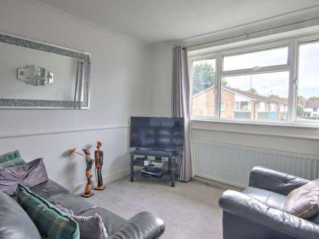 Flat for sale in Frogmore, Five Acres