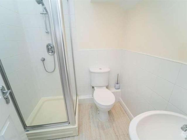 Flat for sale in Georgia, Greater Manchester