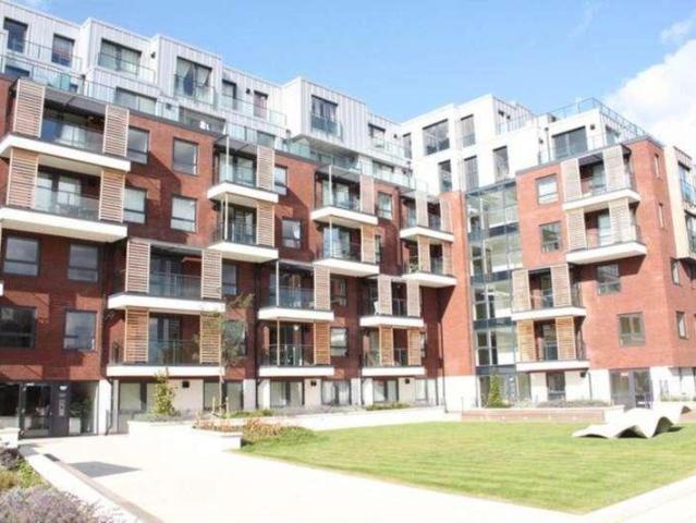 Flat for sale in Greater London