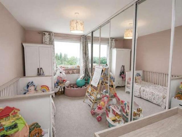Flat for sale in Eastgate, Peterborough