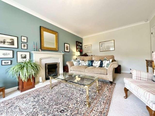 Flat for sale in Marshside, Southport