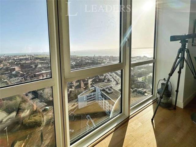Flat for sale in Portsea, City Of Portsmouth