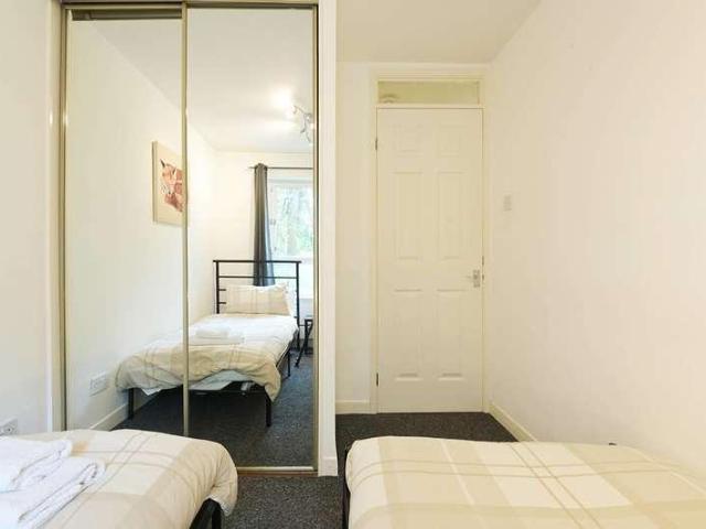 Flat for sale in Howden Hall, Liberton