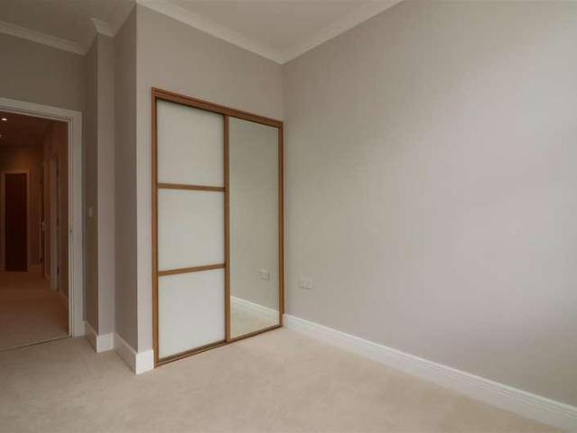 Flat for sale in Reffles Bridge, Red Hill
