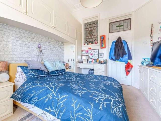 Flat for sale in Weston-super-mare, North Somerset