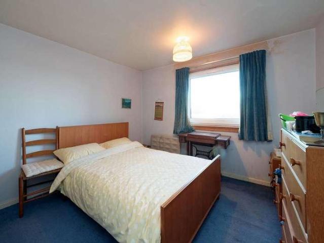 Flat for sale in St Leonards, Barassie