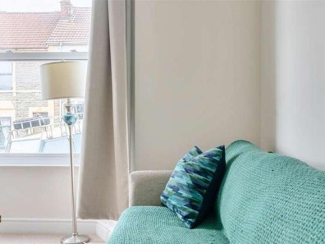 Flat for sale in Feckenham, City Of Bristol