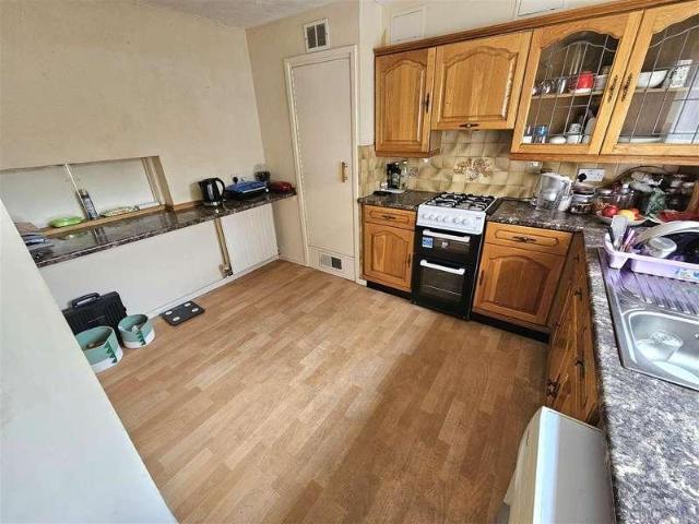 Flat for sale in Solihull, Elmdon Heath