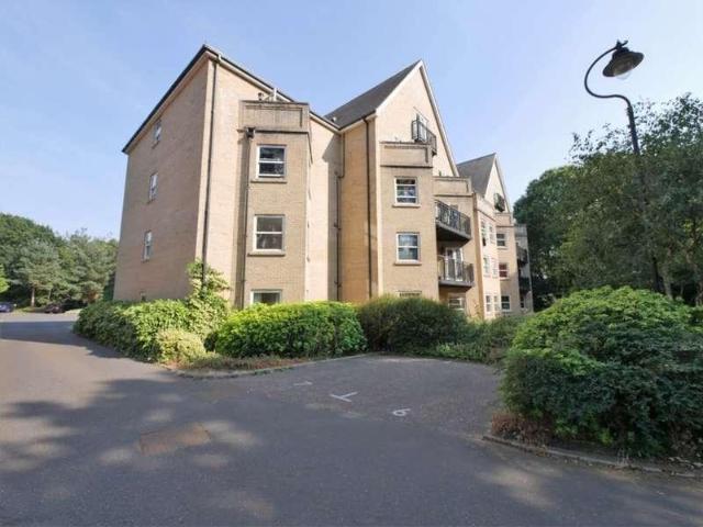 Flat for sale in California, Key Street