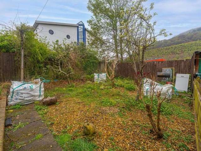 Flat for sale in Pont-y-waun, Crosskeys