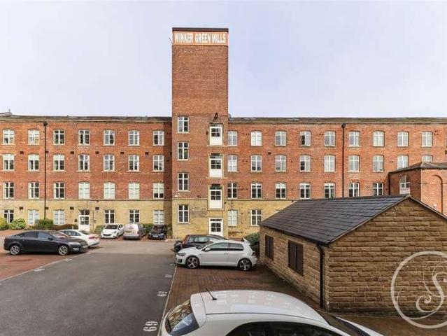 Flat for sale in Armley, West Yorkshire