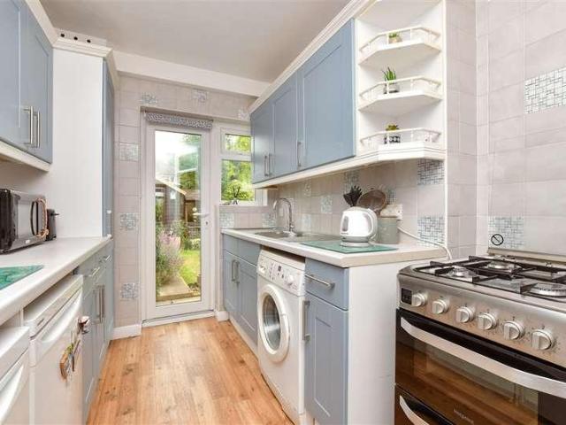 Flat for sale in Greater London