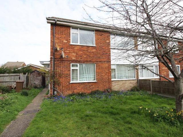 Flat for sale in West Ewell, Ewell