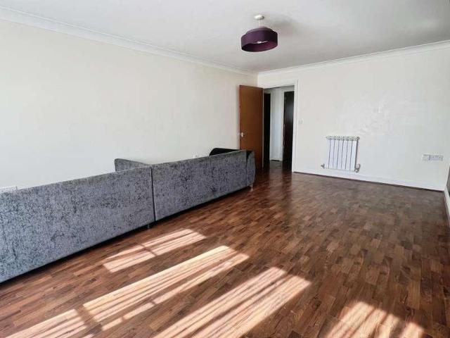 Flat for sale in Austerby, Barholm