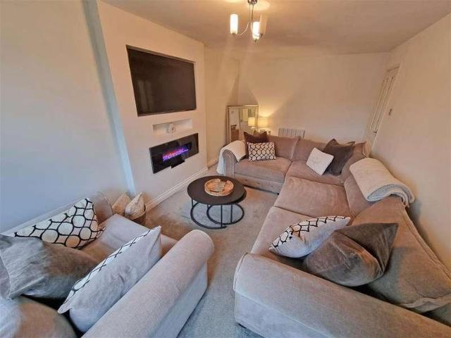 Flat for sale in Solihull, Olton