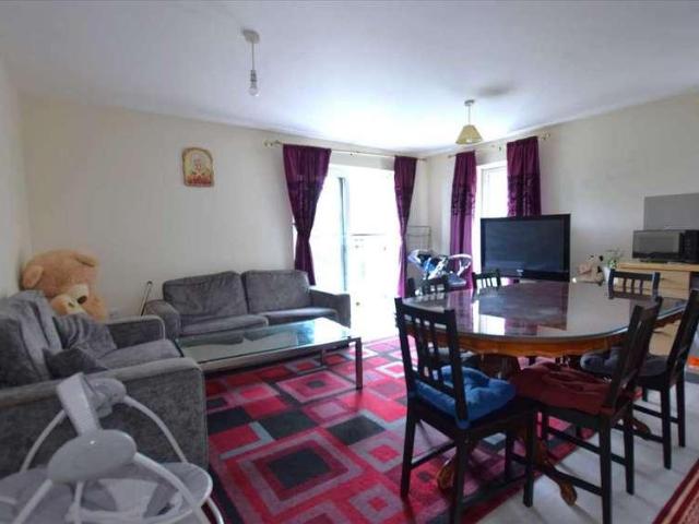 Flat for sale in Burnt Oak, Greater London
