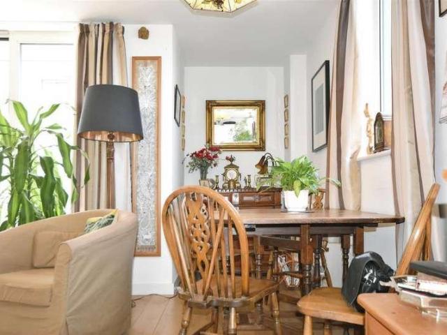 Flat for sale in Brentford, London Borough of Hounslow