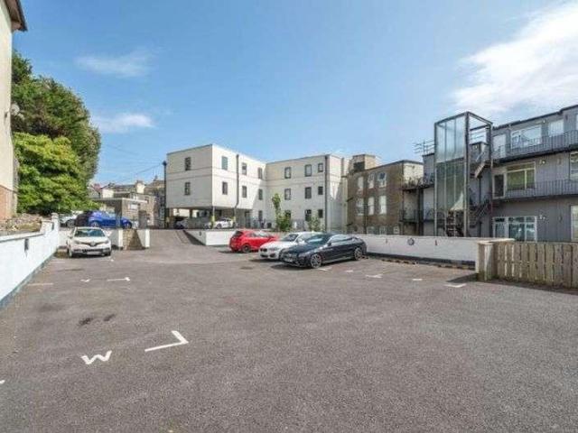 Flat for sale in Weston-super-mare, North Somerset
