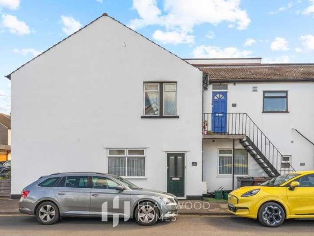 Flat for sale in St Albans