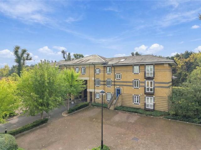 Flat for sale in Pleasant Valley, Uttlesford