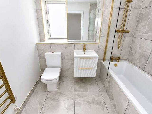 Flat for sale in Mickleburgh Hill, Canterbury