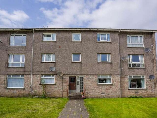 Flat for sale in Kilmarnock