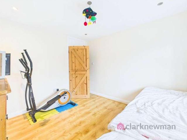 Flat for sale in Netteswell, Harlow