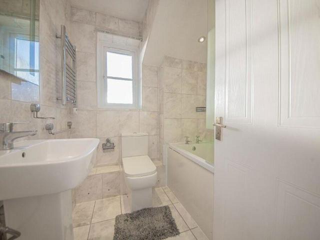 Flat for sale in Helford, Hampshire
