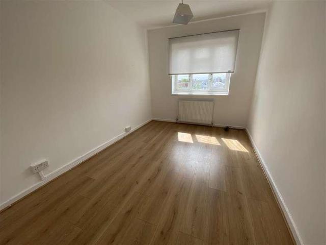 Flat for sale in Greater London