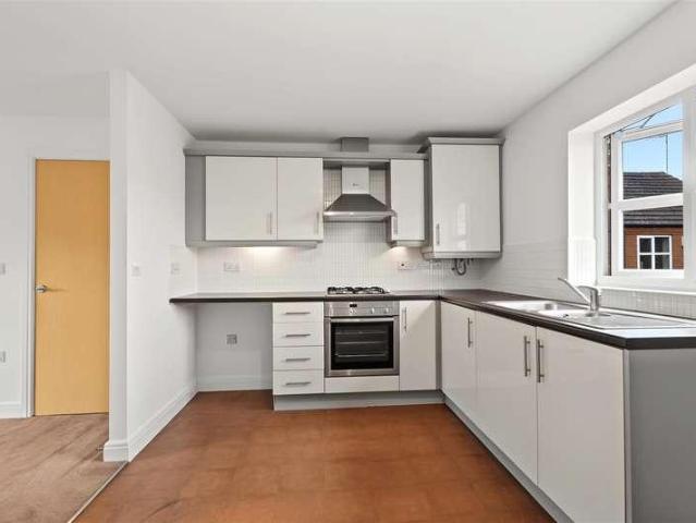 Flat for sale in Hucknall, East Midlands