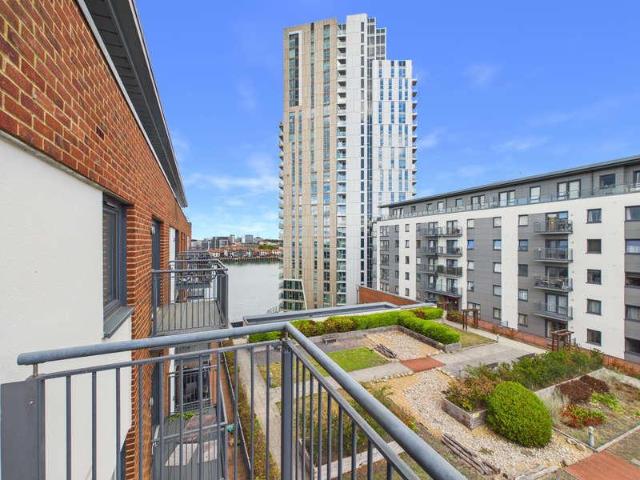 Flat for sale in Woolston, City Of Southampton