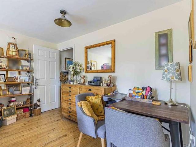 Flat for sale in Hemel Hempstead, Dacorum
