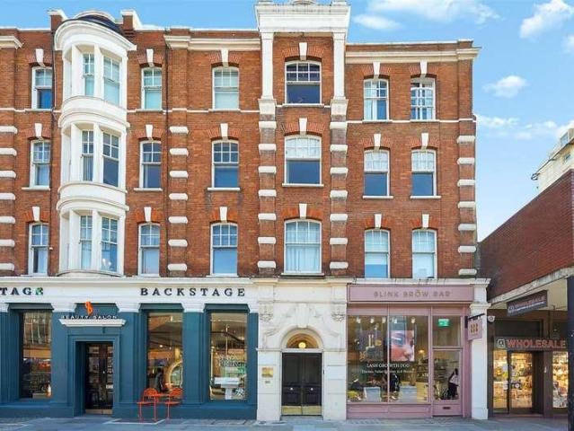 Flat for sale in Chelsea, Greater London