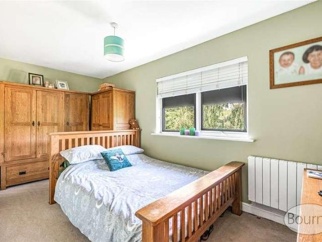 Flat for sale in North Town, Aldershot
