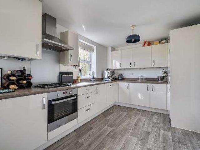 Flat for sale in Enborne, West Berkshire