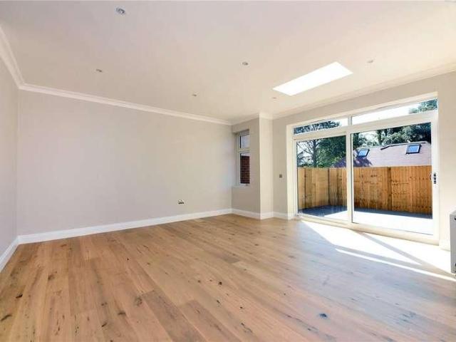 Flat for sale in Greater London