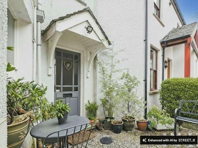 Flat for sale in Keswick