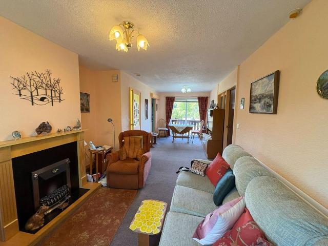 Flat for sale in Kennessee Green, Maghull